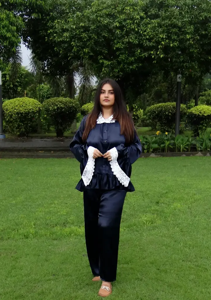 [MRQ-NVB-XXS] Moonlit Ruffle Quartz Set (XXS)